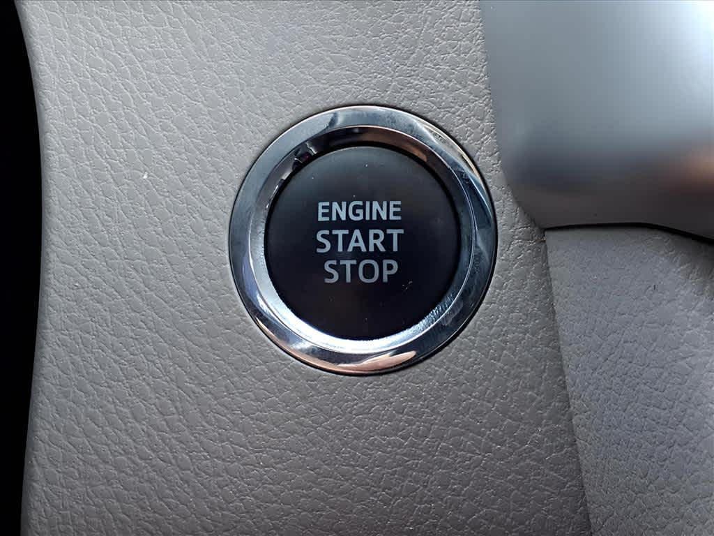 used 2014 Toyota Highlander car, priced at $18,115