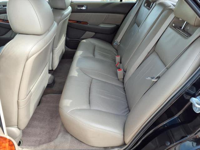 used 1999 Acura RL car, priced at $9,995