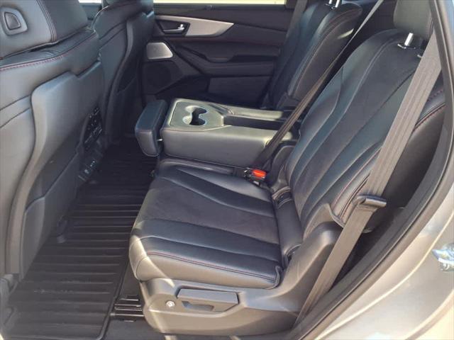 used 2025 Acura MDX car, priced at $55,470
