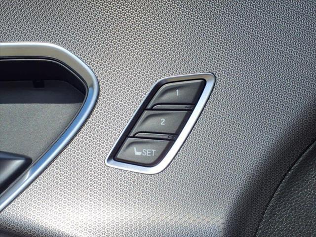new 2025 Acura RDX car, priced at $52,250