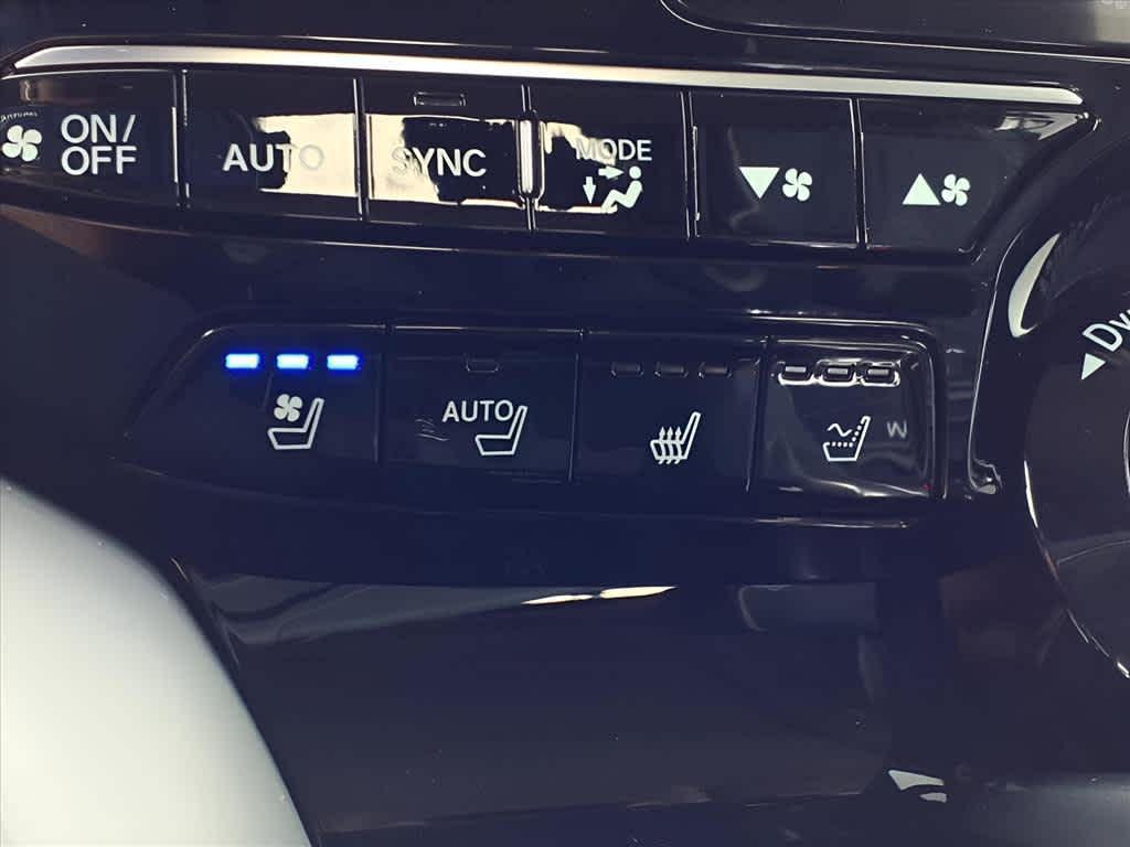 new 2026 Acura MDX car, priced at $68,850