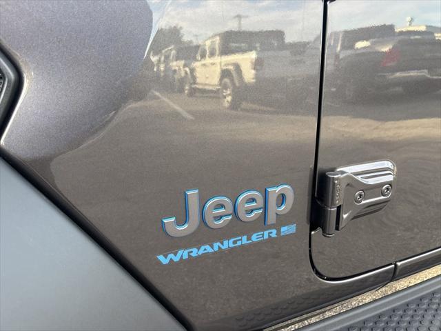 new 2025 Jeep Wrangler car, priced at $53,940