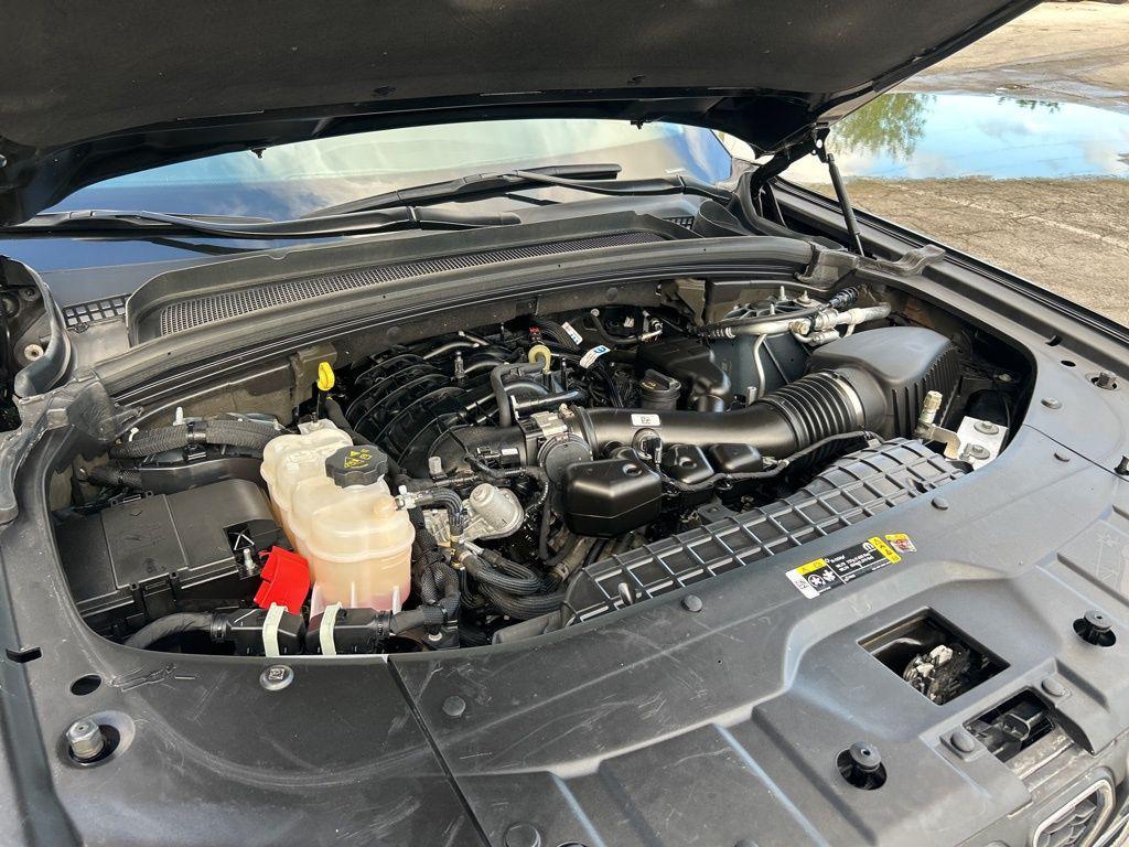 used 2023 Jeep Grand Cherokee L car, priced at $21,215