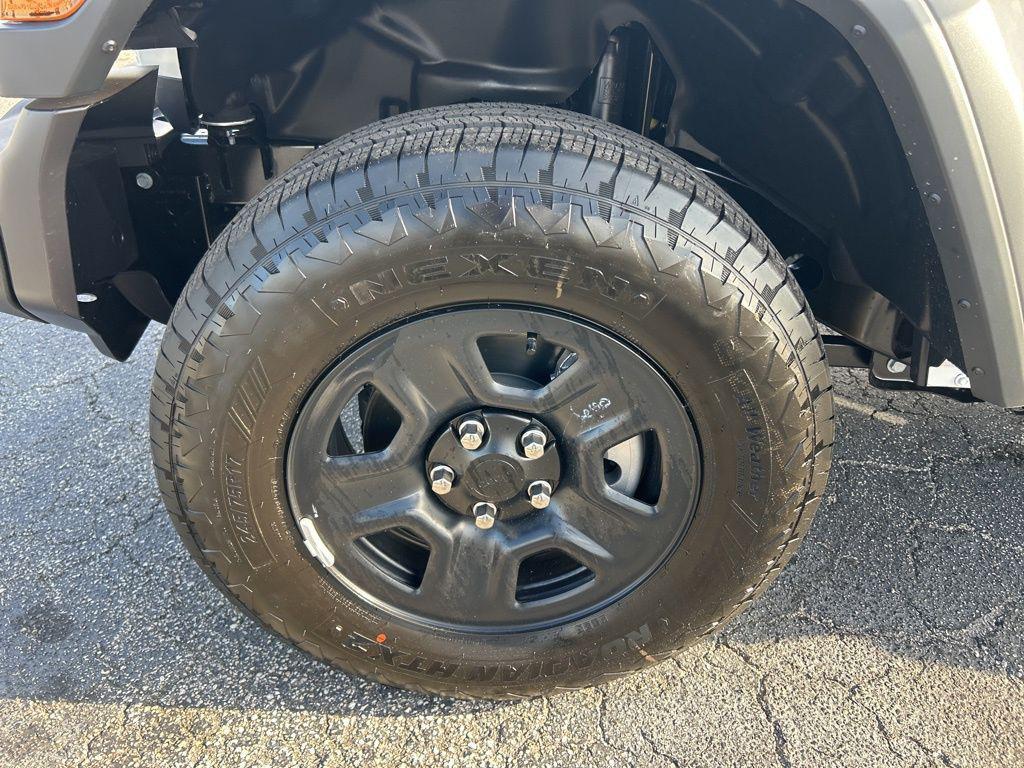 new 2026 Jeep Wrangler car, priced at $36,741