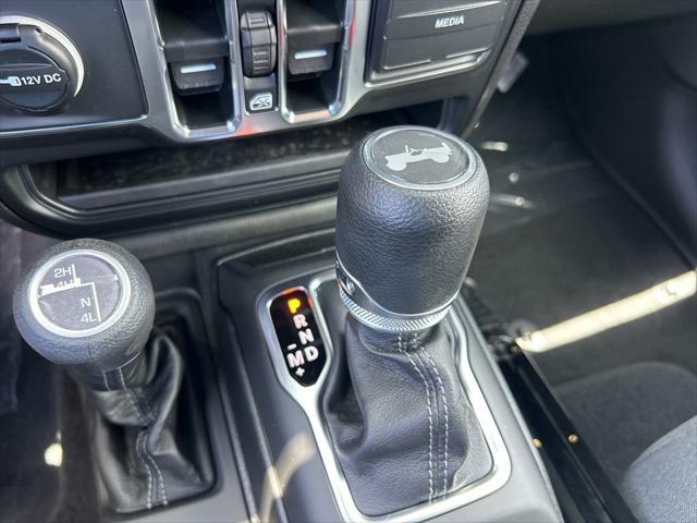 new 2025 Jeep Wrangler car, priced at $50,781