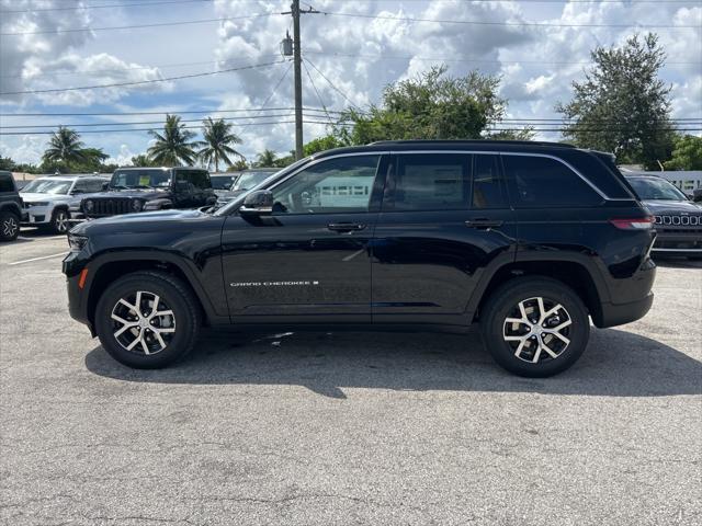 new 2024 Jeep Grand Cherokee car, priced at $38,013