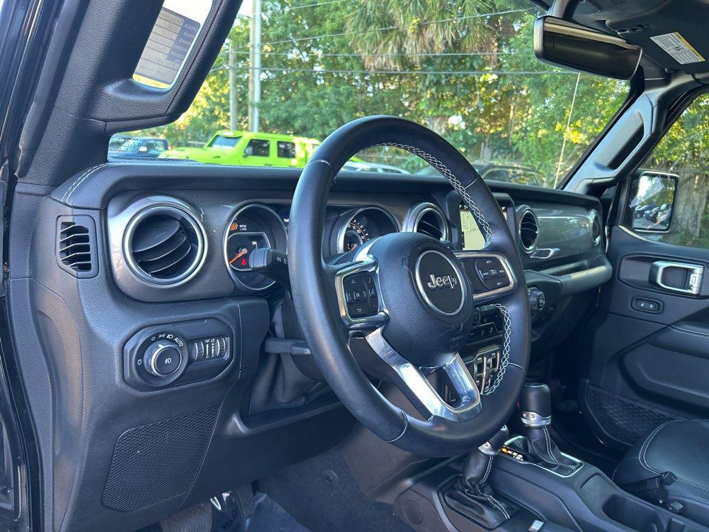 used 2021 Jeep Wrangler Unlimited car, priced at $26,921