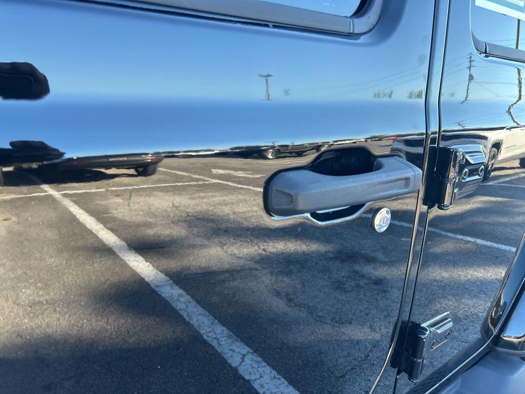used 2021 Jeep Wrangler Unlimited car, priced at $26,921
