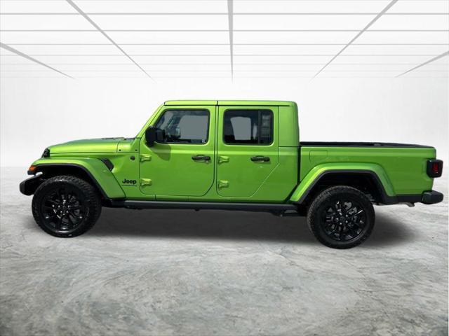 new 2025 Jeep Gladiator car, priced at $42,885