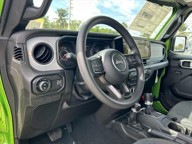 new 2025 Jeep Gladiator car, priced at $42,885