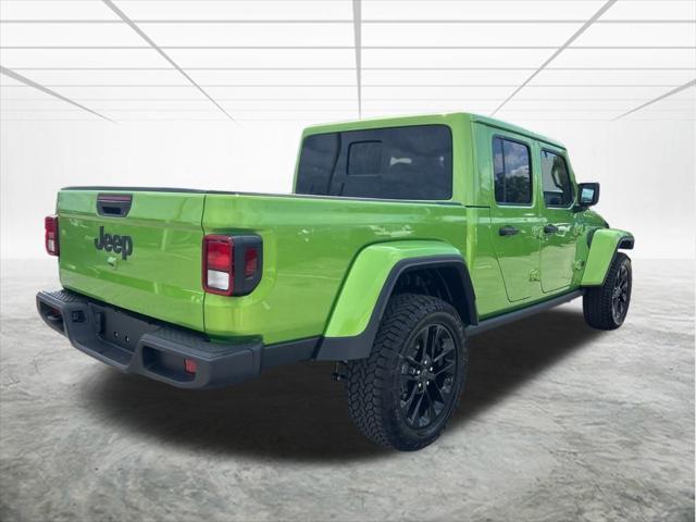 new 2025 Jeep Gladiator car, priced at $42,885