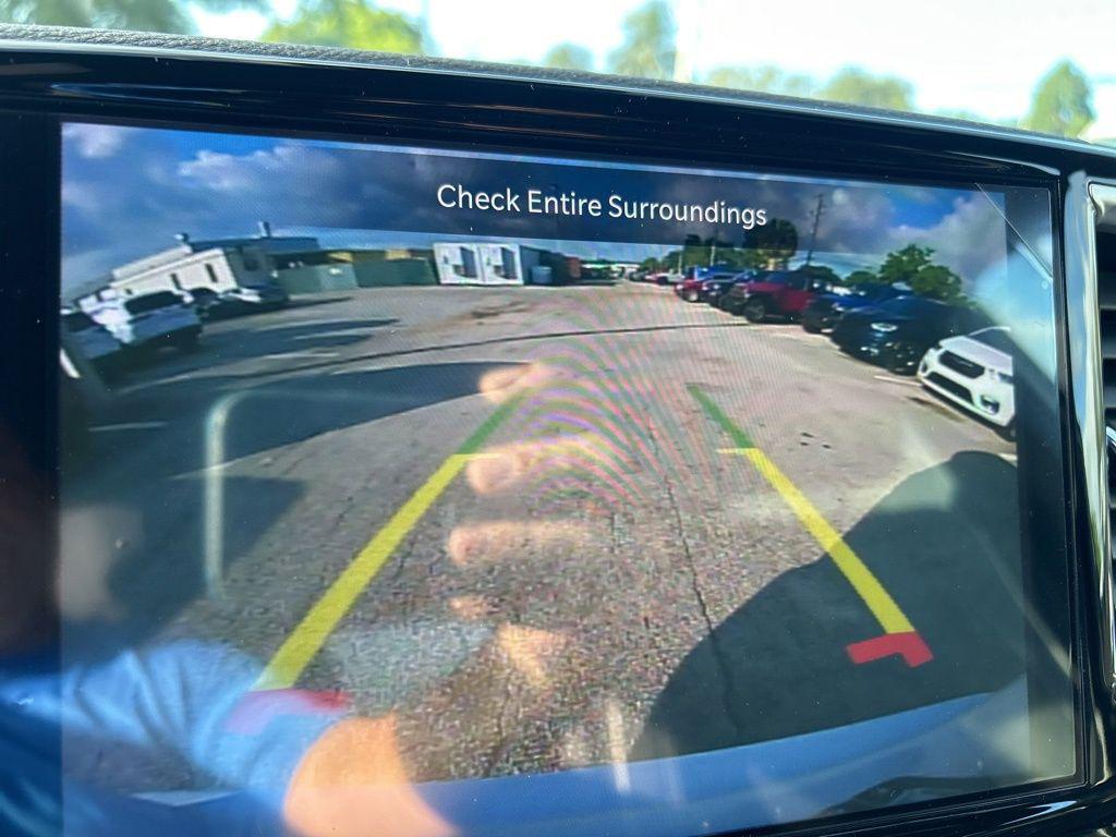 new 2025 Chrysler Pacifica car, priced at $42,639