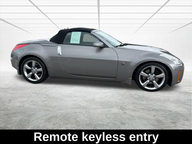 used 2007 Nissan 350Z car, priced at $13,495