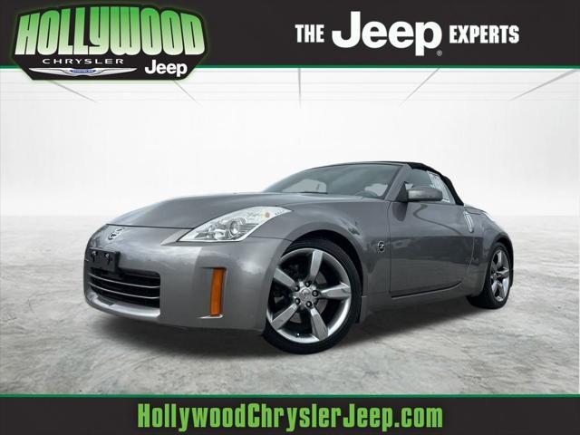 used 2007 Nissan 350Z car, priced at $13,495