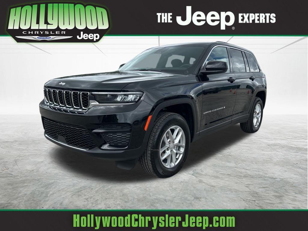 new 2025 Jeep Grand Cherokee car, priced at $38,870