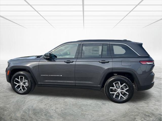 new 2024 Jeep Grand Cherokee car, priced at $36,745