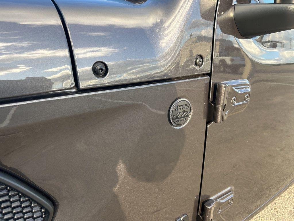 new 2026 Jeep Wrangler car, priced at $39,764