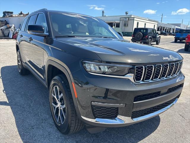 new 2024 Jeep Grand Cherokee L car, priced at $37,588