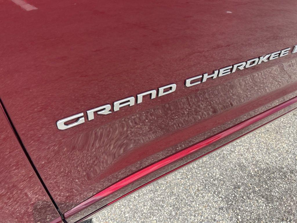 new 2025 Jeep Grand Cherokee car, priced at $53,903