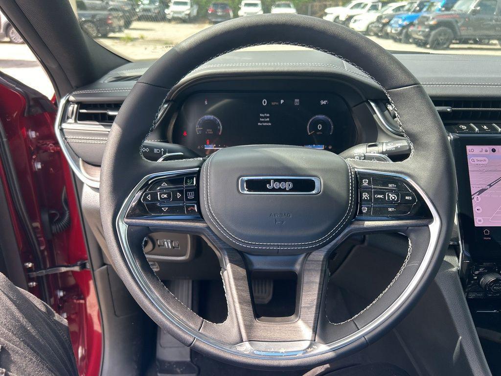 new 2025 Jeep Grand Cherokee car, priced at $53,903