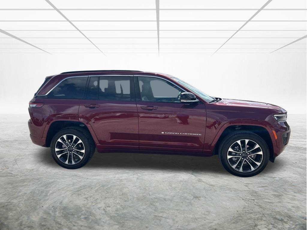 new 2025 Jeep Grand Cherokee car, priced at $53,903