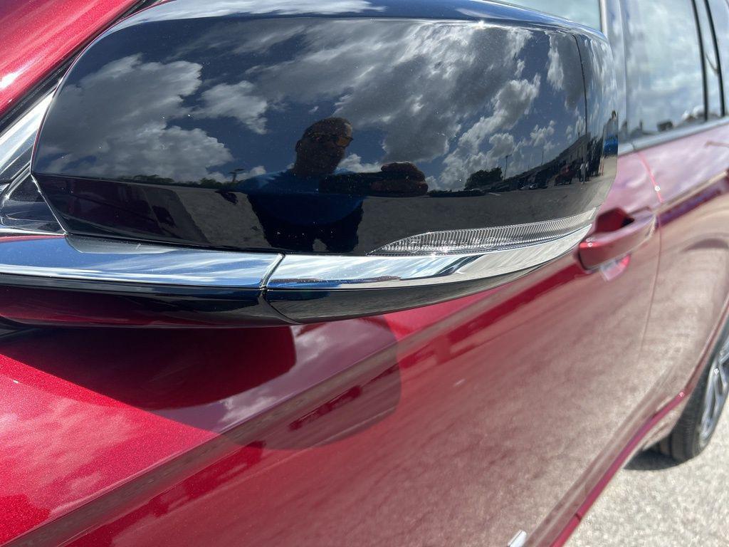 new 2025 Jeep Grand Cherokee car, priced at $53,903