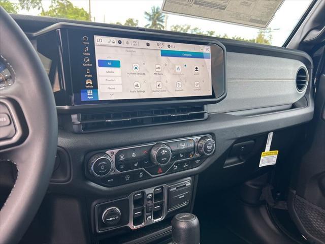 new 2025 Jeep Gladiator car, priced at $45,373