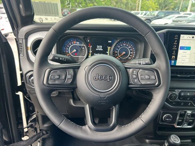 new 2025 Jeep Gladiator car, priced at $45,373