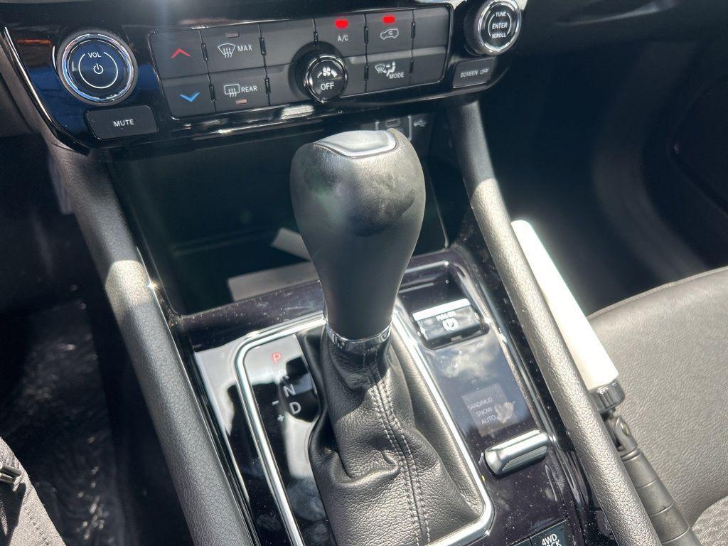 new 2025 Jeep Compass car, priced at $28,232