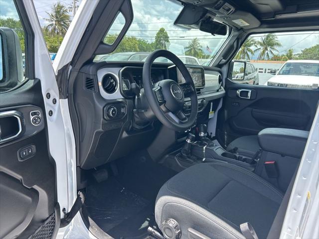 new 2025 Jeep Wrangler car, priced at $50,186