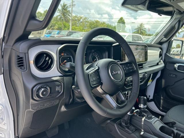 new 2025 Jeep Wrangler car, priced at $50,186