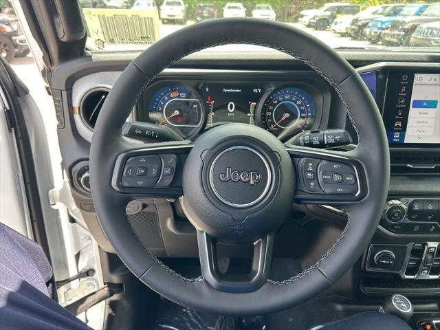 new 2025 Jeep Wrangler car, priced at $50,186