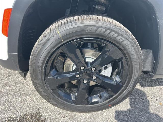 new 2025 Jeep Grand Cherokee car, priced at $84,673