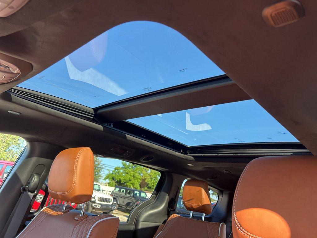 new 2026 Chrysler Pacifica car, priced at $53,360