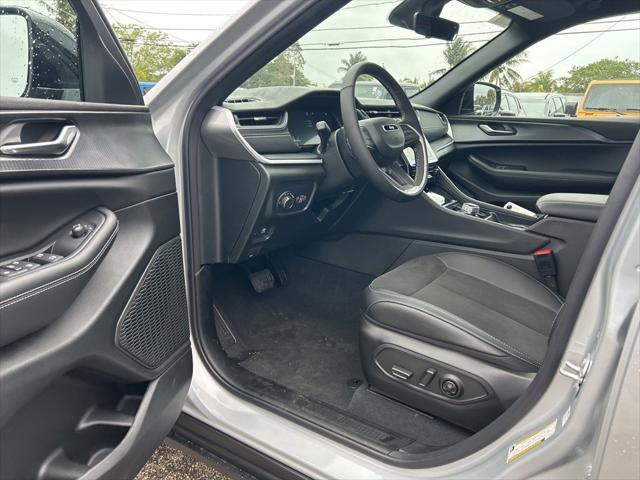 new 2025 Jeep Grand Cherokee car, priced at $86,109