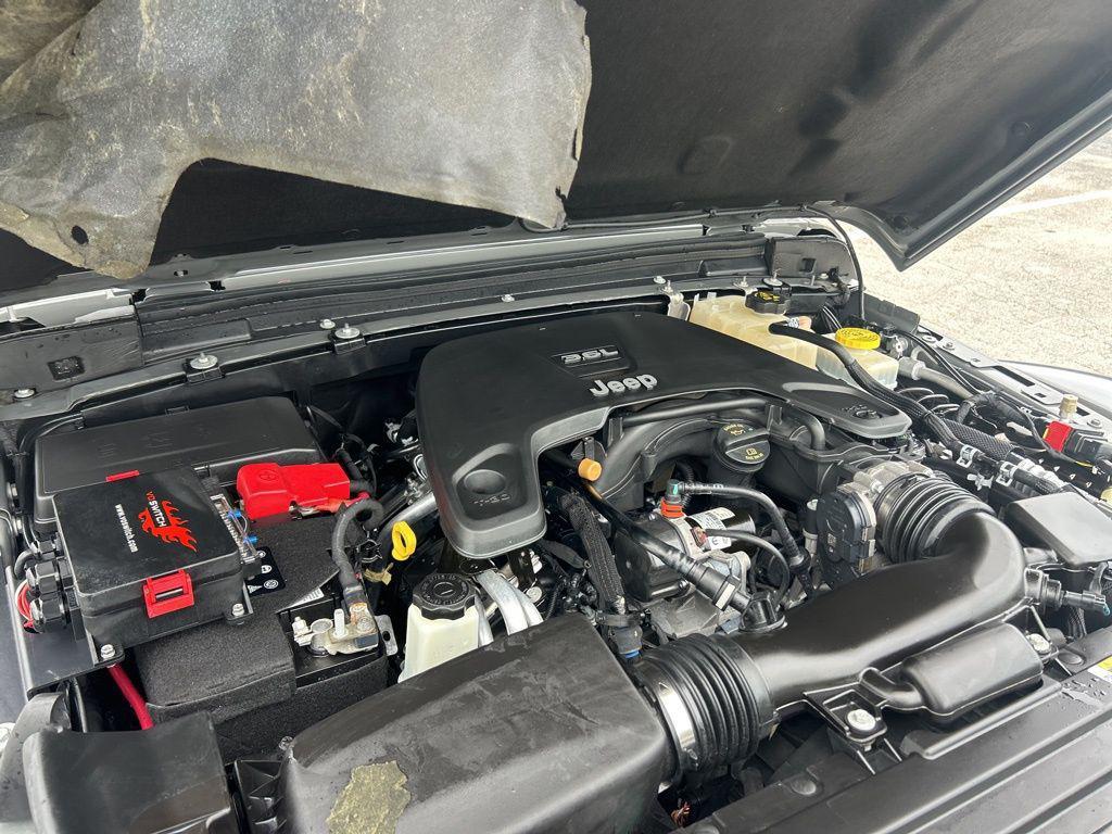 used 2021 Jeep Wrangler Unlimited car, priced at $42,995