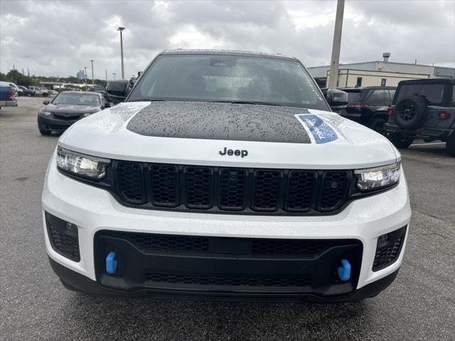 new 2024 Jeep Grand Cherokee car, priced at $53,981