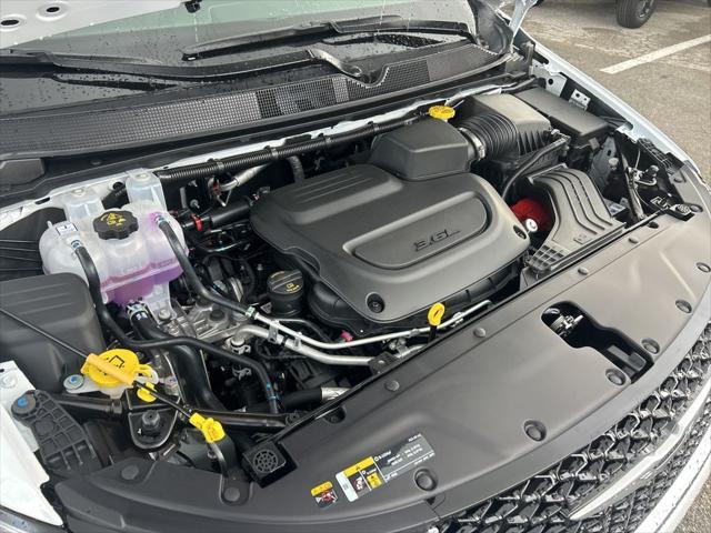 new 2025 Chrysler Pacifica car, priced at $40,152