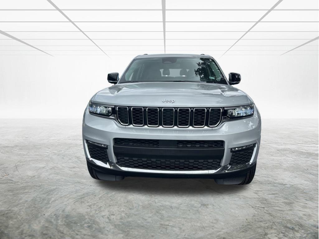 new 2024 Jeep Grand Cherokee L car, priced at $43,036