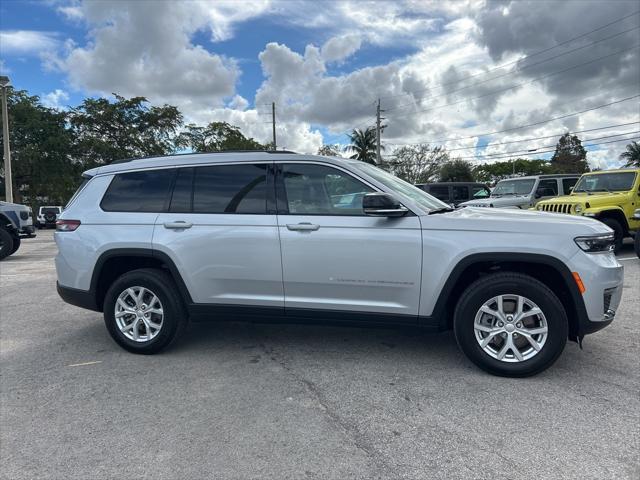 new 2024 Jeep Grand Cherokee L car, priced at $40,908