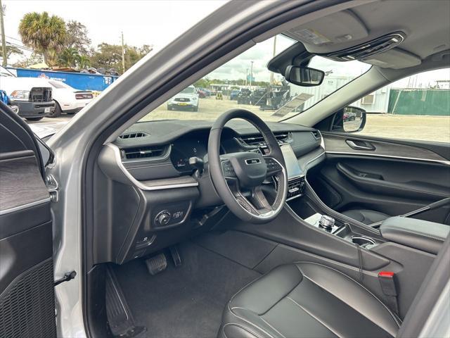 new 2024 Jeep Grand Cherokee L car, priced at $40,908