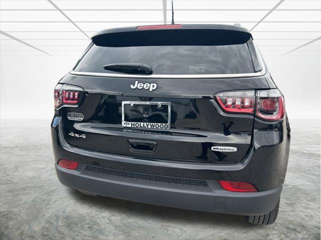 new 2025 Jeep Compass car, priced at $27,757