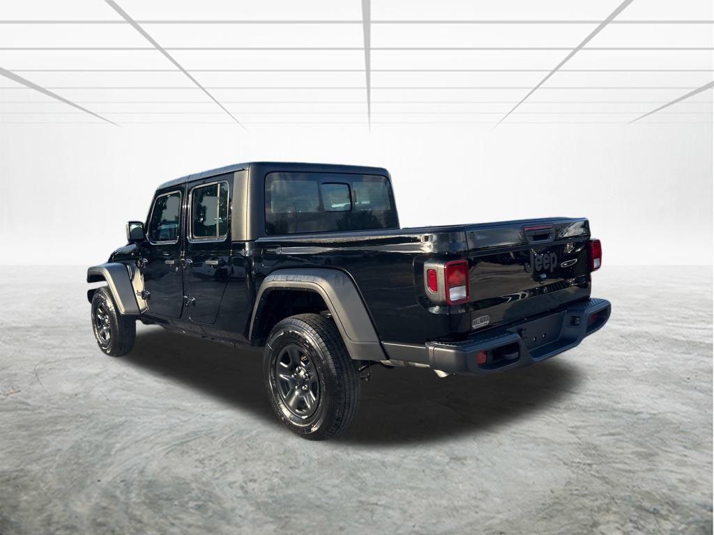 new 2026 Jeep Gladiator car, priced at $40,686