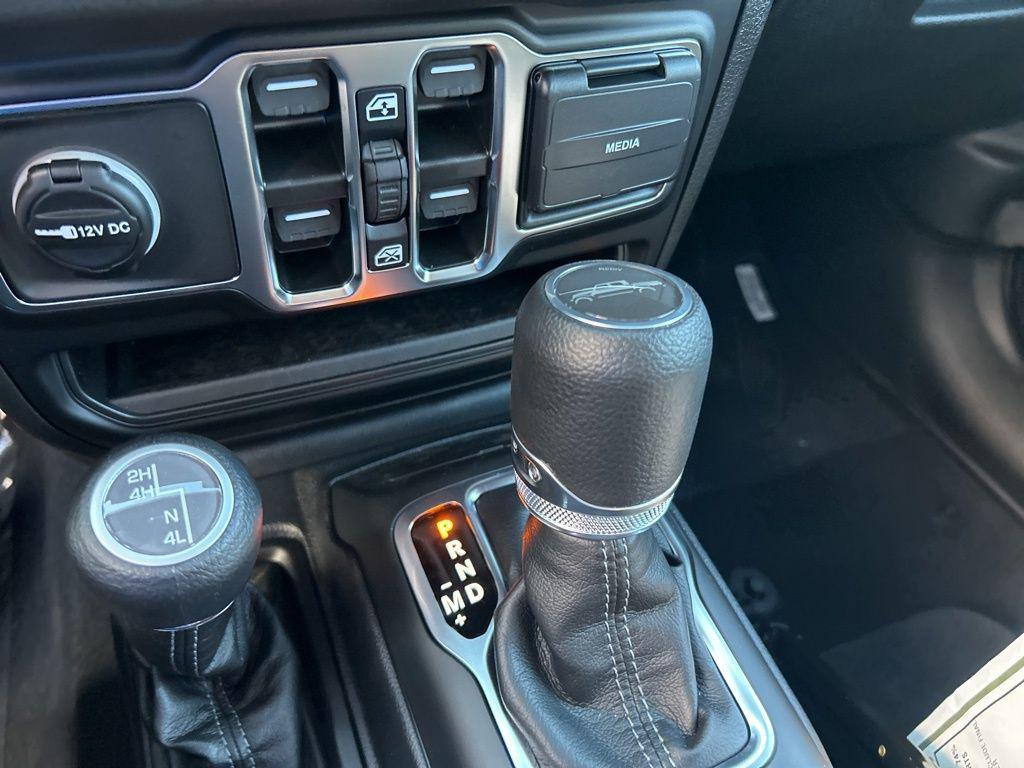 new 2026 Jeep Gladiator car, priced at $40,686