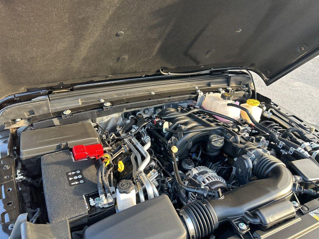 new 2026 Jeep Gladiator car, priced at $40,686