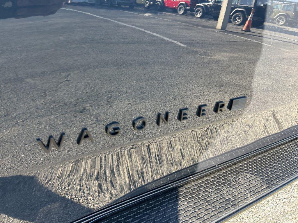 new 2025 Jeep Wagoneer L car, priced at $70,082