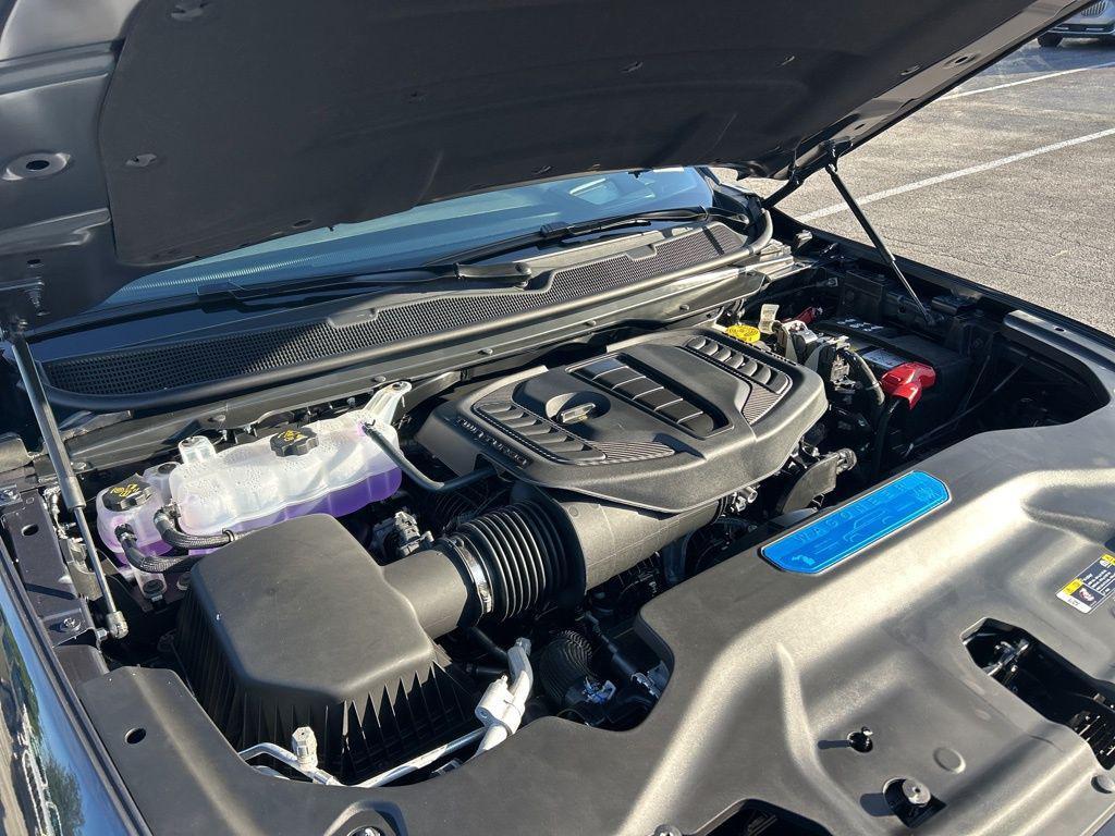 new 2025 Jeep Wagoneer L car, priced at $70,082