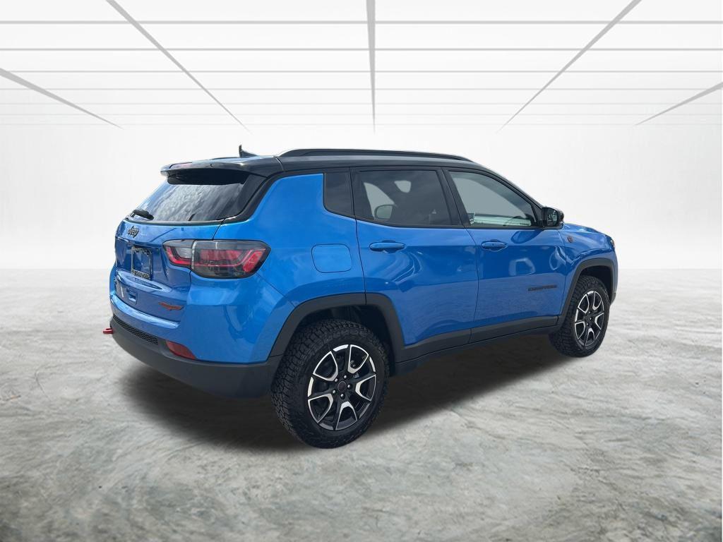 new 2025 Jeep Compass car, priced at $32,395