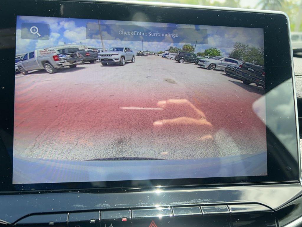 new 2025 Jeep Compass car, priced at $27,711