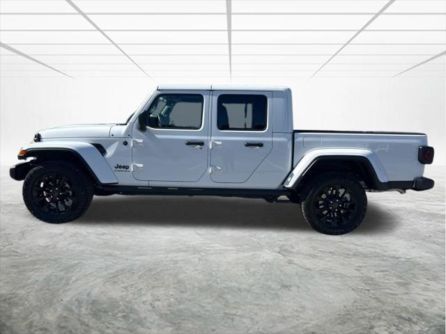 new 2025 Jeep Gladiator car, priced at $41,290